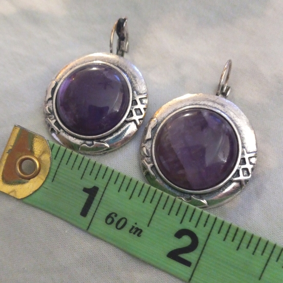 Silvertone Neckless & Pierced Earrings with Lilic Amethyst stones - Picture 9 of 9